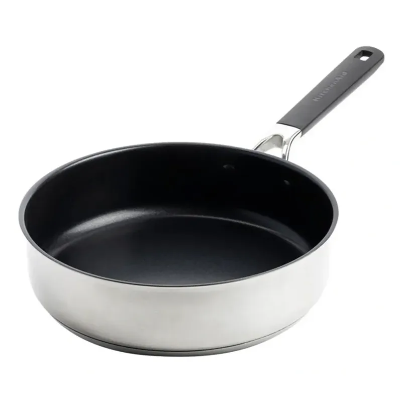 Classic Stainless Steel Hapjespan 26cm - 3.6L - PFAS-vrije antikleeflaag - Hapjespan inductie - Keramische pan - Ovenbestendig tot 160°C - Koudgrepen - Met glazen deksel - Zilver by KitchenAid in Silver – product photo 2 of 5