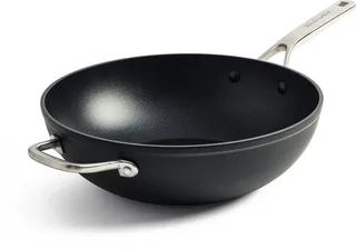 Classic Stainless Steel Wokpan 30cm - 5L - PFAS-vrije antikleeflaag - Wokpan inductie - Keramische pan - Ovenbestendig tot 160°C - Koudgrepen - Met glazen deksel - Zilver by KitchenAid in Black – product photo 1 of 5