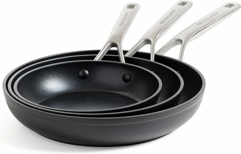 Forged Hardened Aluminium 3-Delige Braadpan Set 20cm - 24cm - 28cm by KitchenAid in Black – product photo