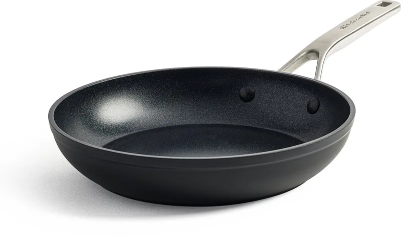 Forged Hardened Aluminium Braadpan 20cm von KitchenAid in Schwarz – Produktfoto