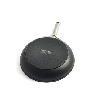 Forged Hardened Aluminium Braadpan 28cm by KitchenAid in Black – product photo 4 of 5