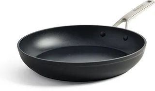 Forged Hardened Aluminium Braadpan 30cm by KitchenAid in Black – product photo 1 of 5