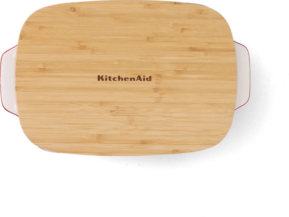 Ovenschaal incl bamboe deksel - Large: 3,8L - magnetron- en ovenbestendig tot 260°C zonder deksel - Keizer rood van KitchenAid in Empire red – productfoto