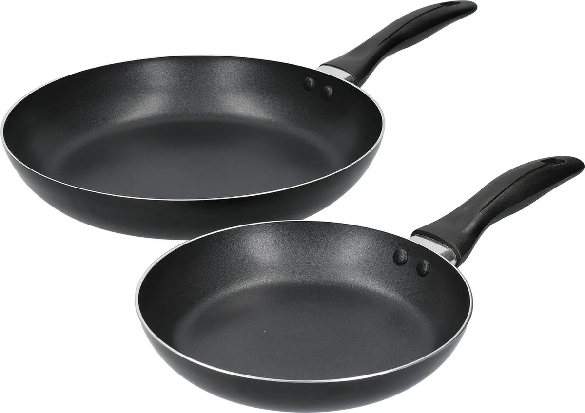 Anti-aanbak braadpannenset in geschenkverpakking - 28cm & 20cm Aluminium braadpannen van KitchenCraft in Zwart – productfoto