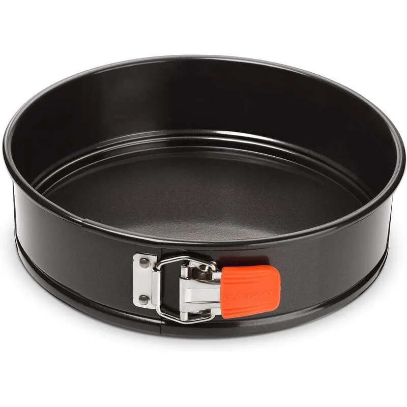 Antihaft-Kohlenstoffstahl-Backgeschirr Springform Rundes Kuchenblech, 20 cm, Schwarz by Le Creuset – product photo