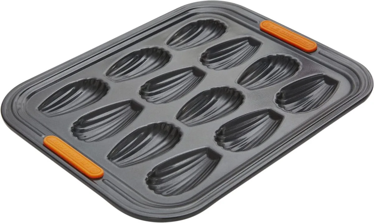 Bakvorm Patiliss - voor 12 madeleines - 34 x 27 cm de Le Creuset en Noir – photo produit