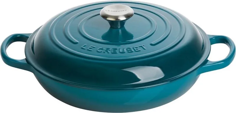 Braadpan Signature Campagnard – Ø 30 cm / 3,5 Liter – Gietijzeren Pan met Deksel – Donkerblauwe Emaille – Brede Vorm voor Grotere Bereidingen – Geschikt voor Inductie, Oven, BBQ en Meer från Le Creuset i Deep Teal – produktbild