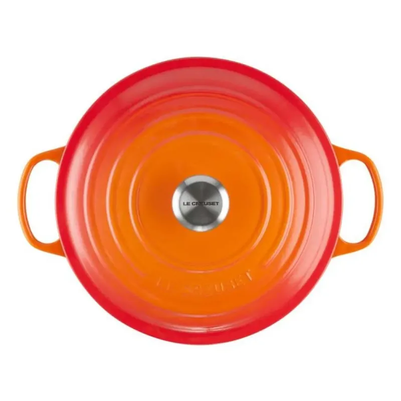 Braadpan Signature Oranjerood – Ø 22 cm / 3,3 Liter – Middelgrote Gietijzeren Stoofpan – Voor Soepen, Stoofschotels of Braden – Met Vuurvaste Oranje Emaille – Oven- en Inductiegeschikt – Tijdloos Frans Design by Le Creuset in Oranje Rood – product photo 3 of 4