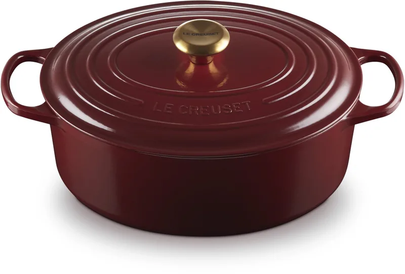 Oval Rostfri Gryta i Gjutgjärn Signature Collection von Le Creuset in Garnet – Produktfoto
