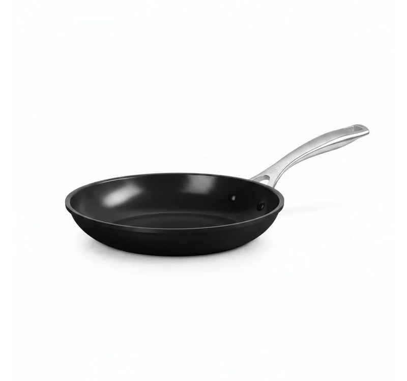 Essential Keramische Koekenpan - 20 cm Zwart by Le Creuset in Multicolour – product photo 2 of 3