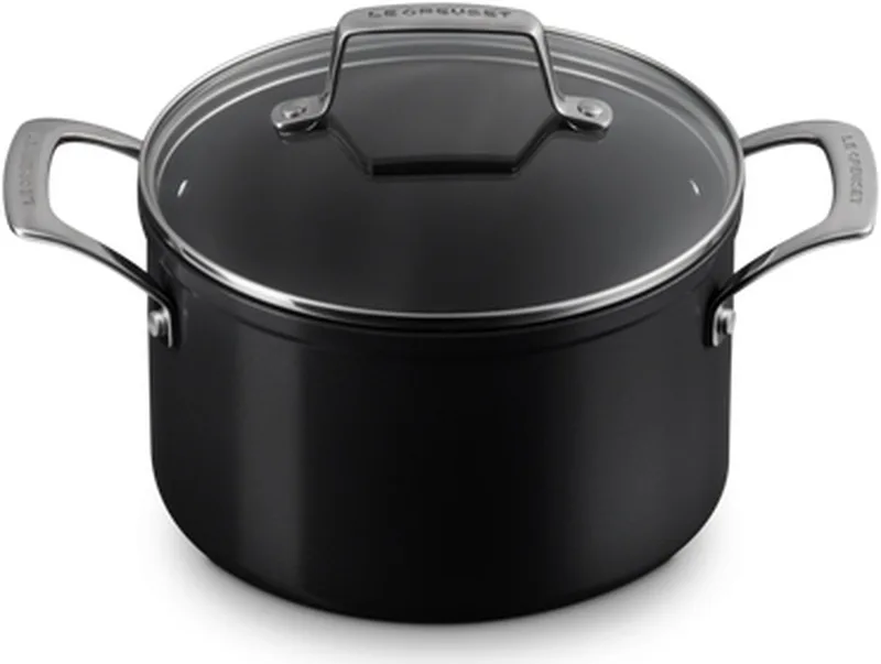 Essential Keramische Kookpan 20cm by Le Creuset in Black – product photo