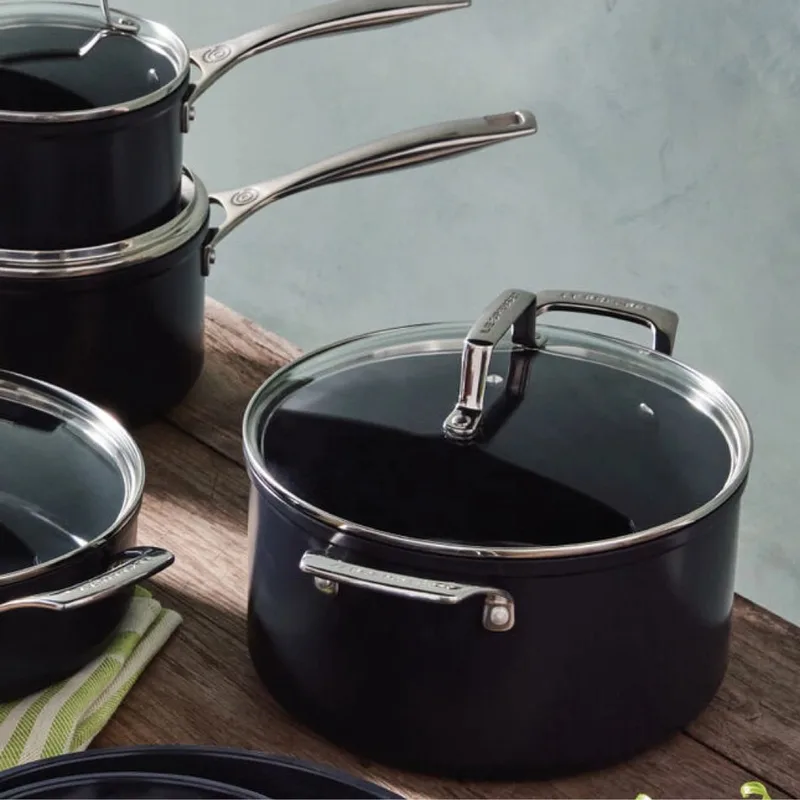 Essential Keramische Kookpannenset 4-delig by Le Creuset in Black – product photo