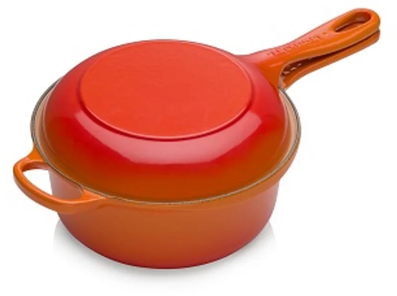 Gietijzer - 2-IN-1 Steelpan 22cm oranje by Le Creuset in Oranje Rood – product photo