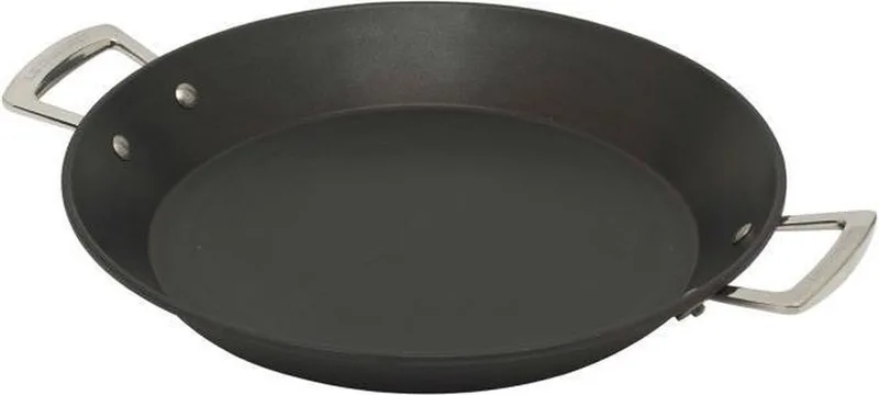 Les Forgees - Paellapan 32cm by Le Creuset in Black – product photo