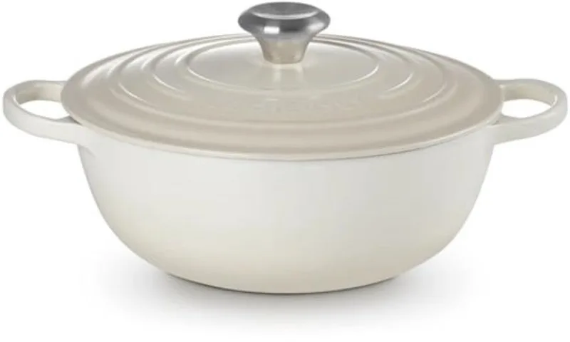 Marmite Signature 28cm / 4.9L by Le Creuset in Meringue – product photo