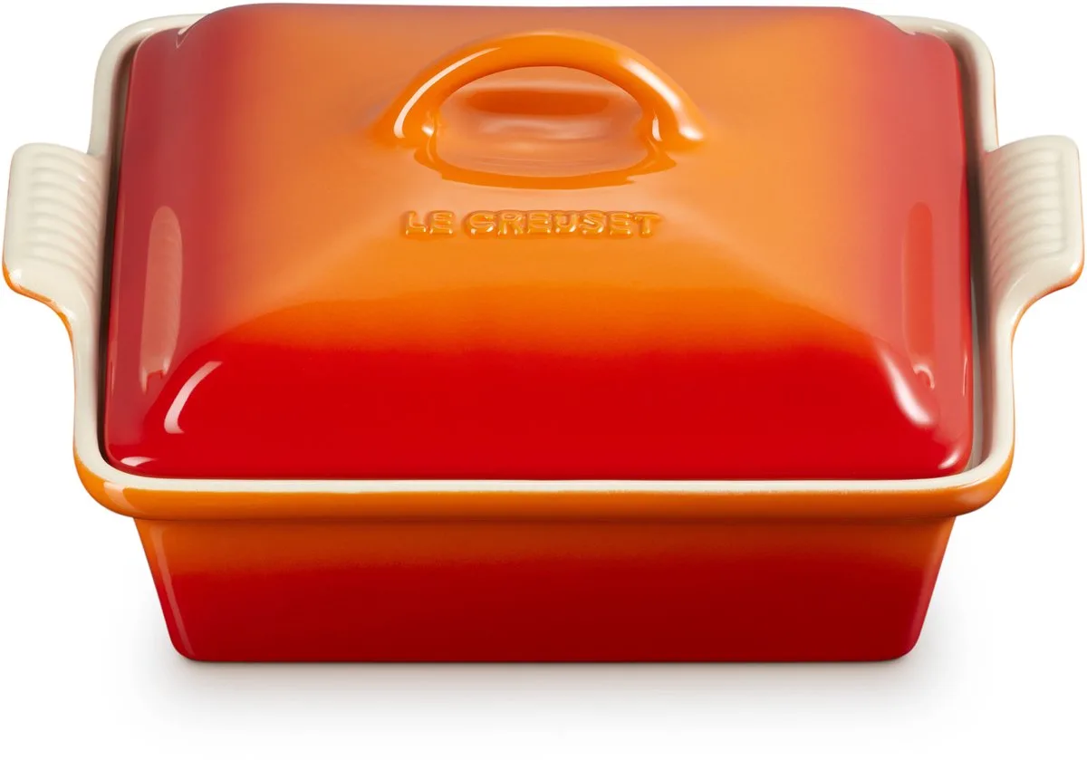 Ovenschaal - Vierkant - Met Deksel - 23x23 Cm / 2,4 Liter - Oranjerood van Le Creuset in Oranje – productfoto