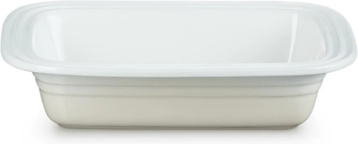 Sale - Ovenschaal 31cm Meringue van Le Creuset in Crème – productfoto
