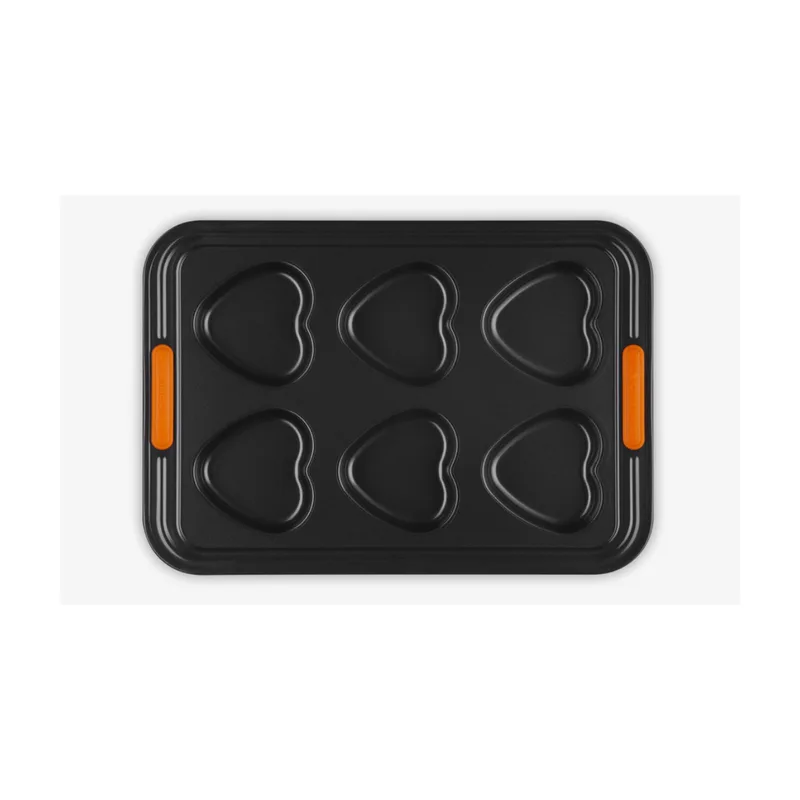 Set aus 6 herzförmigen Ramekins från Le Creuset – produktbild