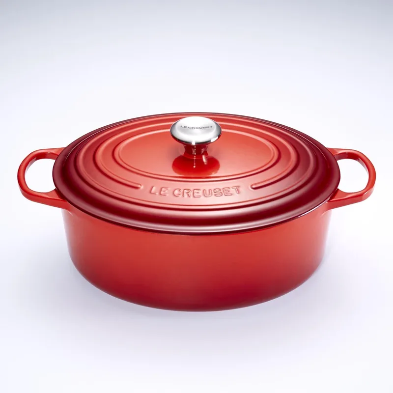 Signature - Braadpan - Ovaal - 35 cm - 8,9 L - Inductie van Le Creuset in Kersenrood – productfoto 1 van 4