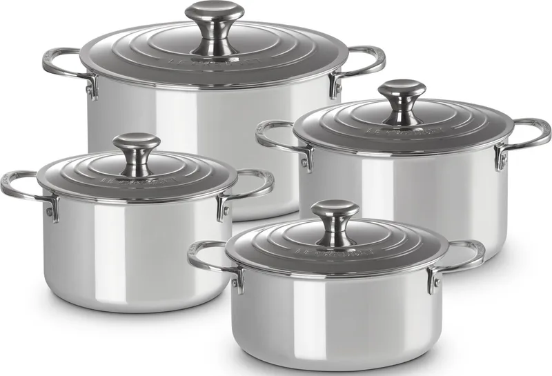 Signature Pannenset - Kookpannen met deksel - 4-delig - Inductie by Le Creuset in Rvs – product photo