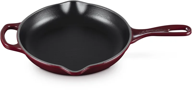 Signature Ronde Skillet Ø 23cm von Le Creuset in Garnet – Produktfoto