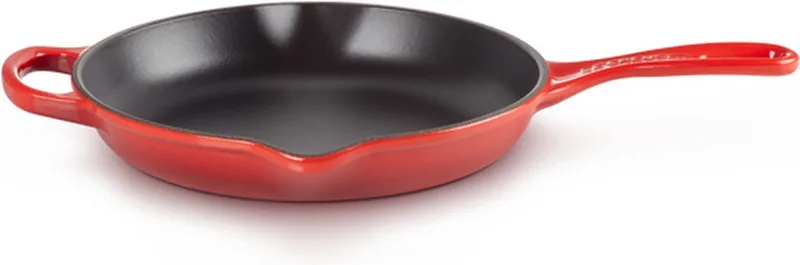 Skillet Signature - Ø 23 cm - Geëmailleerde Anti-aanbaklaag - Geschikt voor Alle Warmtebronnen, inclusief Inductie - Vaatwasserbestendig - Levenslange Garantie de Le Creuset en Kersenrood – photo produit 1 sur 6