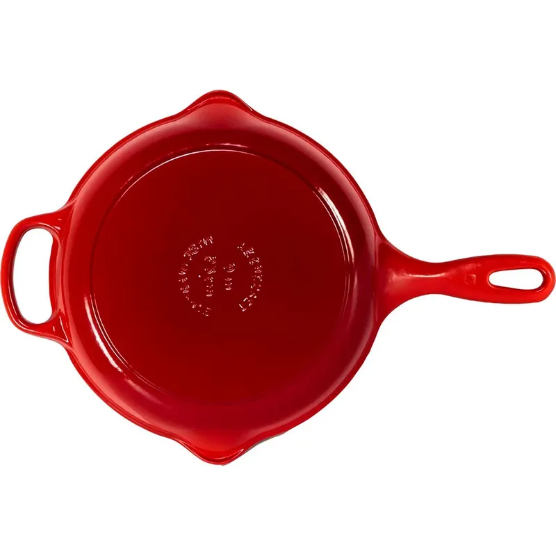 Skillet Signature - Ø 23 cm - Geëmailleerde Anti-aanbaklaag - Geschikt voor Alle Warmtebronnen, inclusief Inductie - Vaatwasserbestendig - Levenslange Garantie de Le Creuset en Kersenrood – photo produit 5 sur 6