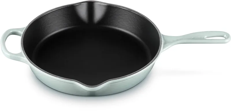Skillet Tradition Ø26cm by Le Creuset in Sea Salt – product photo