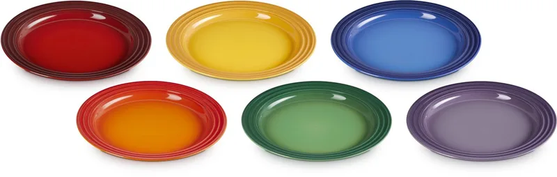 Vancouver Ontbijtborden 22 cm Regenboog Kleuren Set Van 6 by Le Creuset in Red, Orange, Blue, Green, Yellow, Purple – product photo
