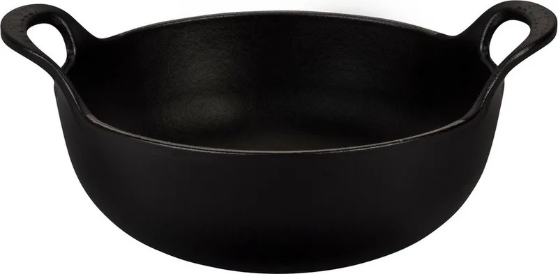 Wokpan / Balti Dish - Mat - ø 24 cm / 2.7 liter - geëmailleerde anti-aanbaklaag von Le Creuset in Schwarz – Produktfoto