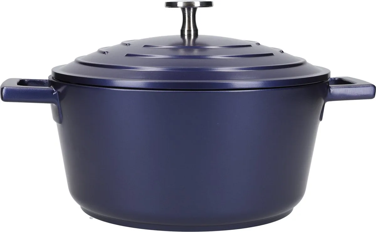 Braadpan - ø 20 cm / 2.5 liter - standaard anti-aanbaklaag by MasterClass in Blue – product photo