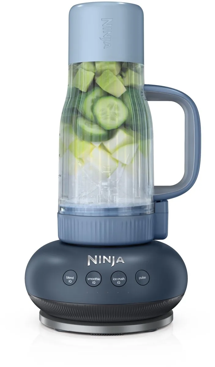 BlendBoss krachtige ijsvermalende Blender met rietje en lekvrij deksel - 1100 watt - Blend IQ, Smoothie IQ, Ice Crush IQ en Pulse - CyberSpace - DB351EUCY by Ninja in Dark blue – product photo