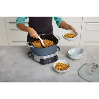 Foodi PossibleCooker 8-in-1 Slowcooker en Rijstkoker - 6 Liter - Warmhoudfunctie - Ovenbestendige Pan - MC1101EU van Ninja in Blauw – productfoto 5 van 5