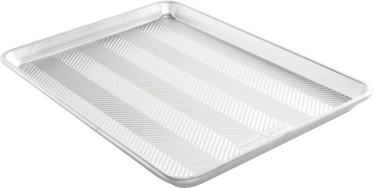 Bakplaat met Structuur, 45,5 x 32,8 cm, Aluminium van Nordic Ware in Zilver – productfoto