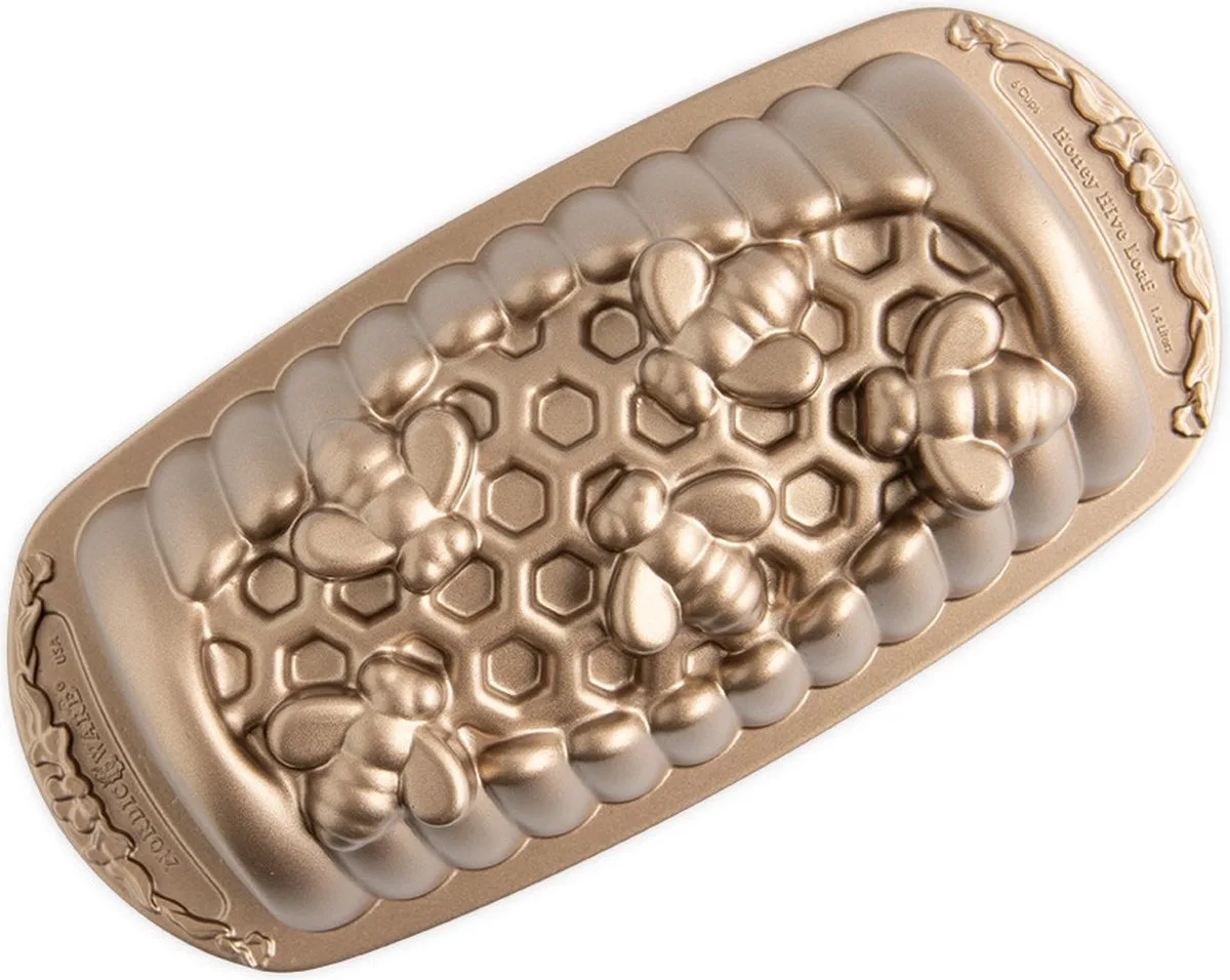Bakvorm "Honey hive loaf" van Nordic Ware in Parelmoer – productfoto
