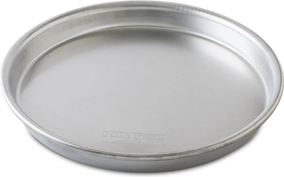 Pizza Bakplaat "Deep Dish Pizza Pan", 38.4 cm de Nordic Ware en Argent – photo produit