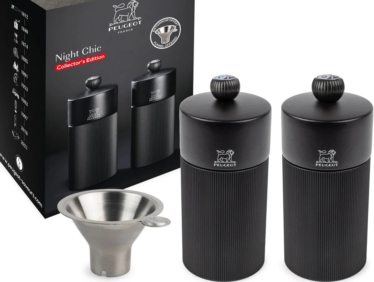 Duo Line Peper- En Zoutmolen 12 cm - Inclusief Trechter van Peugeot in Mat Zwart – productfoto