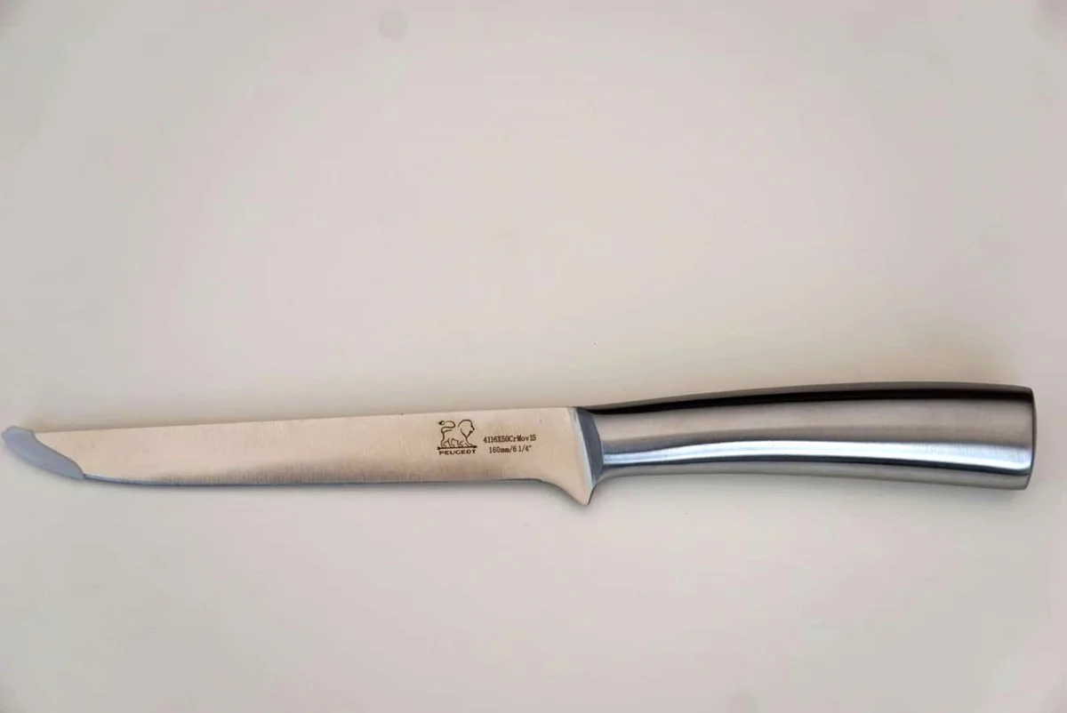 Mes - Keukenmes - Fileermes - lemmet 16cm von Peugeot in Silber – Produktfoto