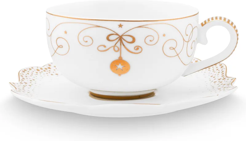 Royal Winter white - espresso kop en schotel - 125ml - wit - porselein - kerstservies by Pip Studio in 125 ml – product photo