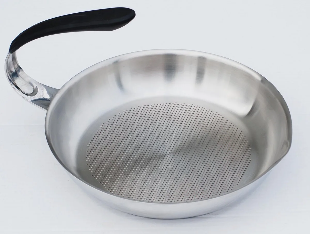Koekenpan Curve - Ø 24 cm von Point-Virgule in Zilvergrijs – Produktfoto