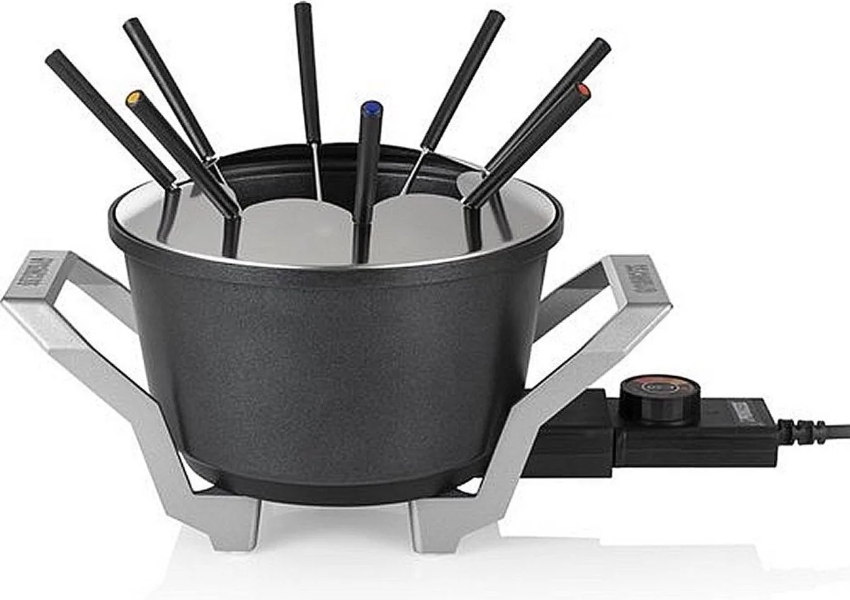 Fonduepan 173100 – Elektrische fondueset - 8 personen - Geschikt voor kaas, olie, chocolade en bouillon - 2 meter snoer - Regelbare thermostaat - 1.5 liter van Princess in Zwart – productfoto