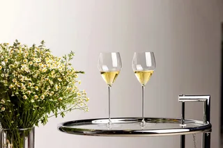 Wijnglazenset Veloce Champagne - Set van 4 champagneglazen - Druif ras specifieke flutes - Kras- en breukbestendig - Vaatwasserbestendig - Kristalglas - 570 ml - Glaswerk - Wijnglazen Set de Riedel en Transparent – photo produit 4 sur 5