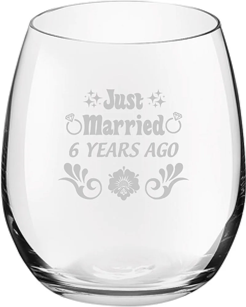 Gegraveerde drinkglas 39cl Just Married 6 years ago von Royal Leerdam in Just Married 6 years ago – Produktfoto