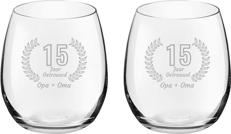 Gegraveerde set Drinkglazen 39cl Opa + Oma 15 jaar getrouwd de Royal Leerdam en Opa+Oma 15 jaar getrouwd – photo produit