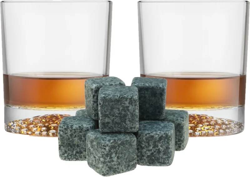 Whiskyglazen - 4x stuks - 290 ml - 9x whisky ijsblokstenen - cadeau by Royal Leerdam in Transparent – product photo