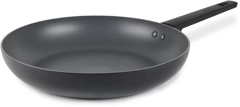 Russell Hobbs 28cm Koekenpan - niet-klevend - Inductie - Shield by Russell Hobbs in Black – product photo
