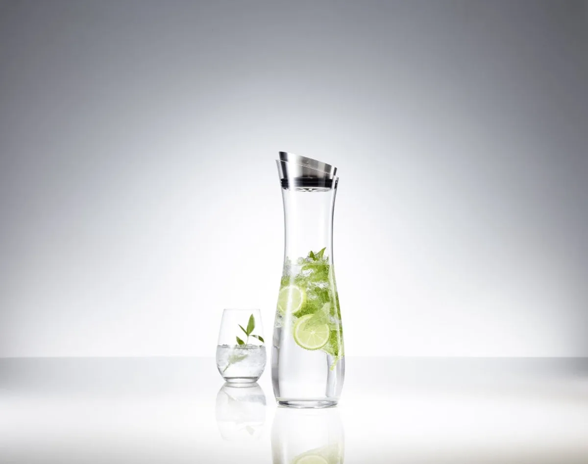 Fresca Karaf met swingdeksel - 1.0Ltr van Schott Zwiesel in Transparant – productfoto