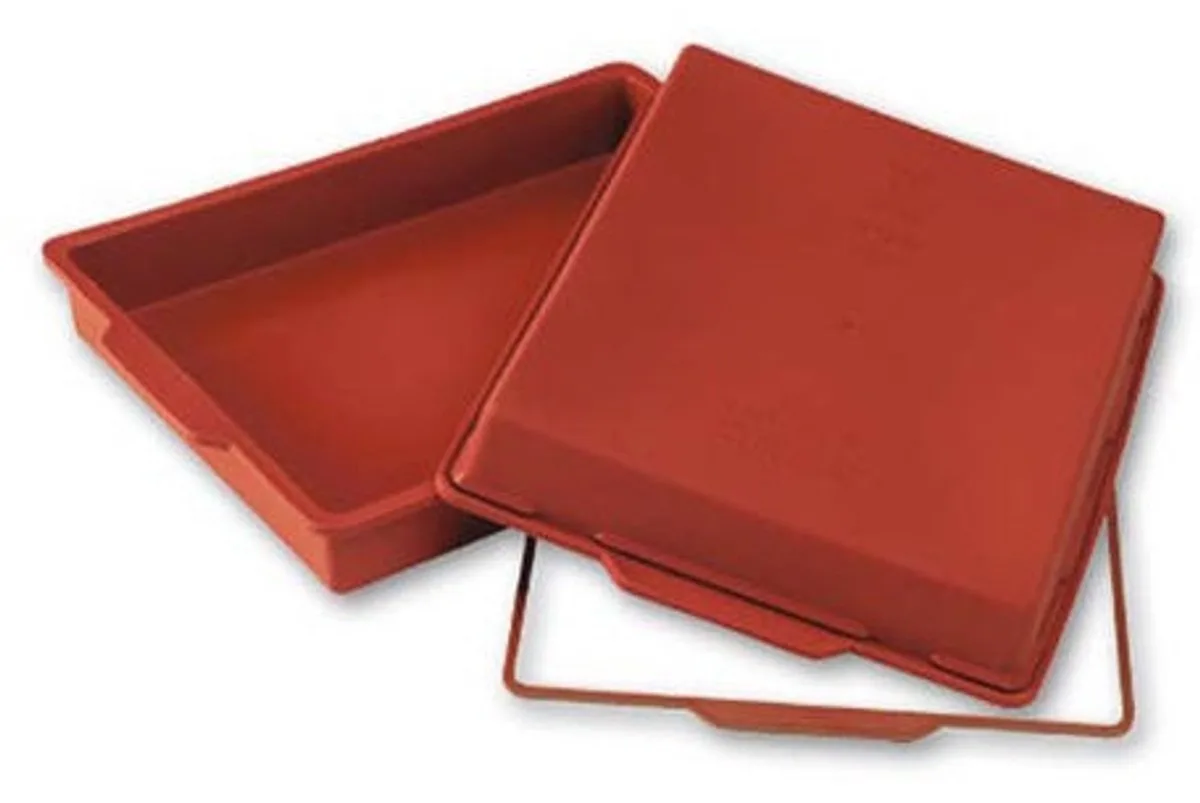 Bakvorm Taart 4(H)X28X22cm - UniFlex 070093 van Silikomart in Rood – productfoto