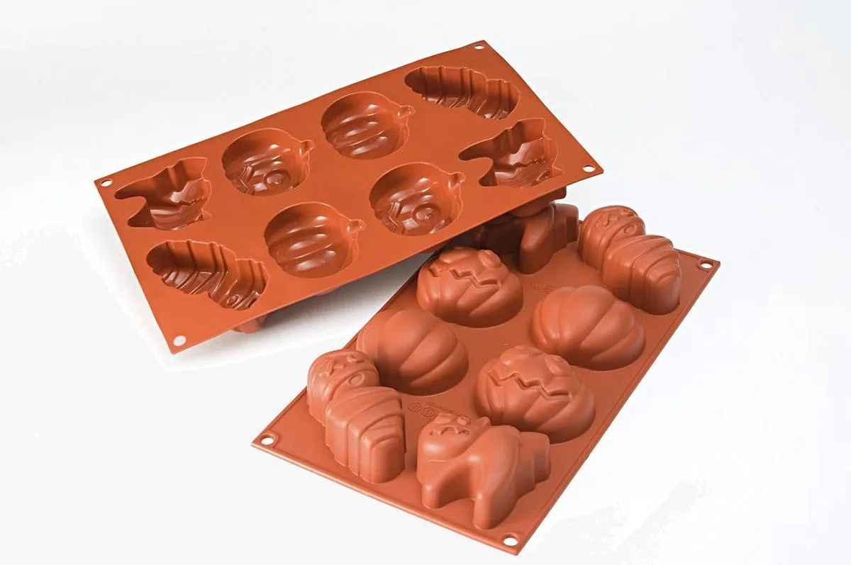 Siliconen bakvorm Halloween von Silikomart in Terracotta – Produktfoto