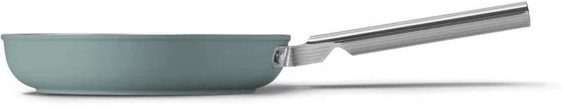 FPF2402EGM Koekenpan - 24 cm - Jaren 50 by Smeg in Emerald Green – product photo